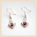 Серьги "Бирюсинка" (финифть) белый фон